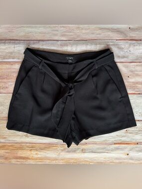 LOFT Pleated & Belted Black Dressy Tie-Front Shorts Sz 2